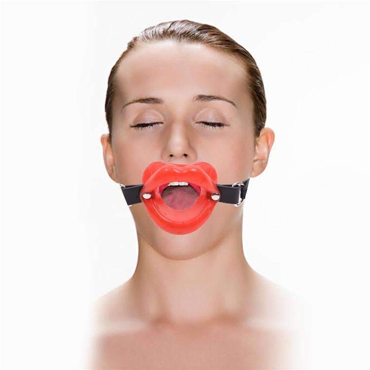 Powerful oral gag for D/s play