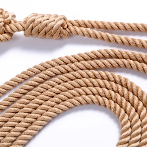 How long can a submissive stay in a rope armbinder safely?