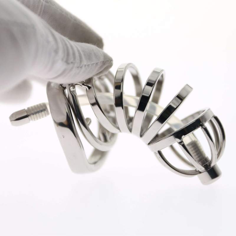 Comfortable male chastity device for longer wear without irritation