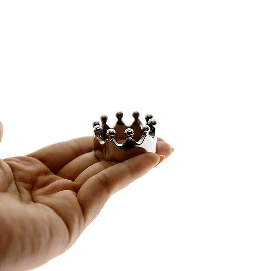 Glans ring with crown design