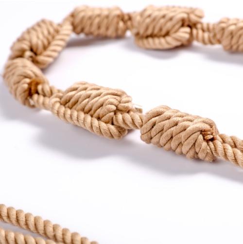 Can this armbinder be used for suspension play?