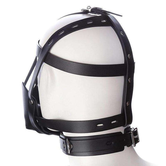 Leather muzzle for obedient subs