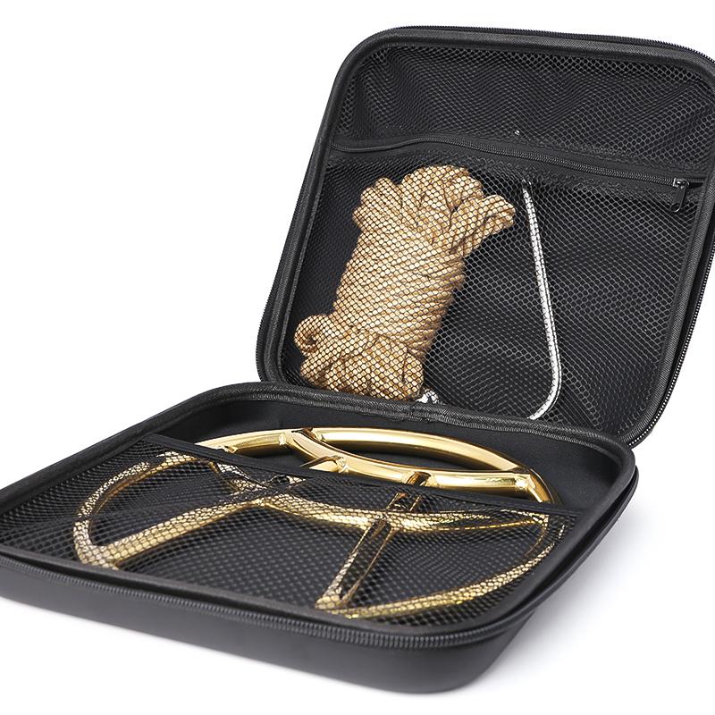 How do pros tie with a Shibari suspension ring?