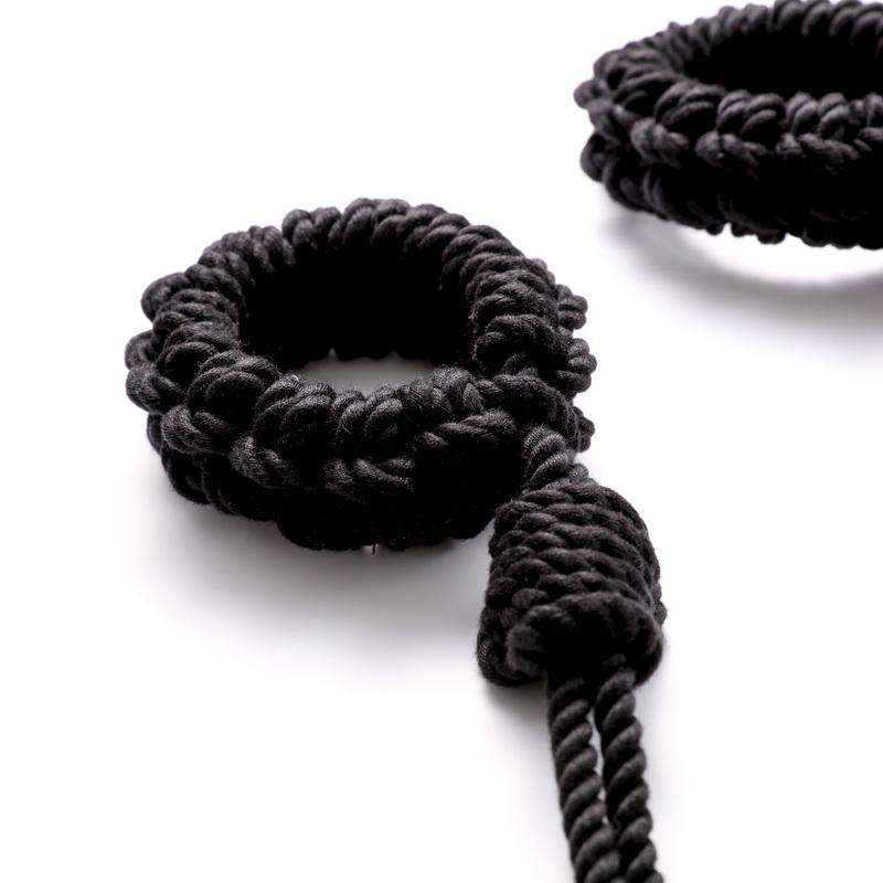 Looking for Kinbaku cuff sets?
