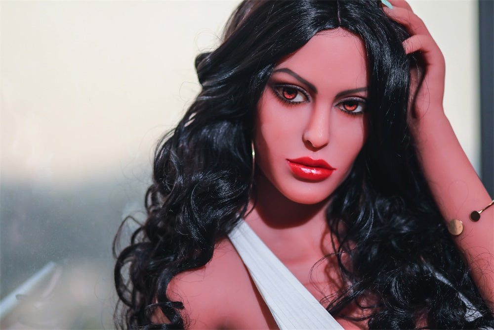 170cm love doll with black hair and brown eyes
