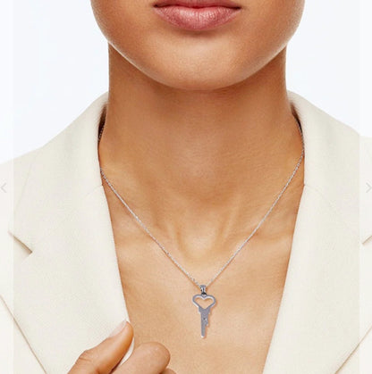 Want to match love with lock and key? This is your answer!