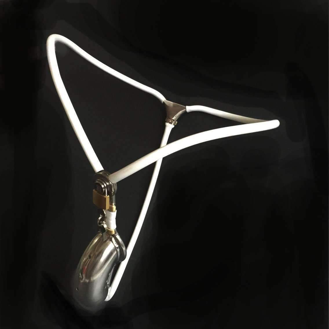 Dominatrix chastity belt with key lock