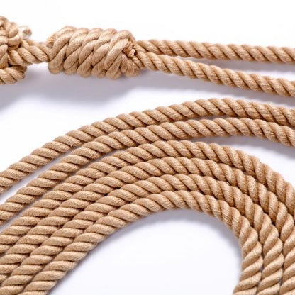 How long can a submissive stay in a rope armbinder safely?