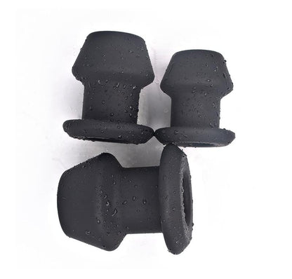Kinky huge tunnel butt plug for satisfaction