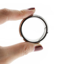 Load image into Gallery viewer, Glans ring night play

