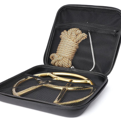 How do pros tie with a Shibari suspension ring?