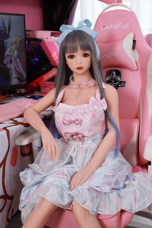 what makes June a good anime love doll

